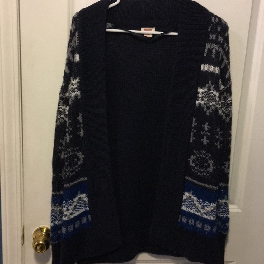 Long sleeve sweater cardigan